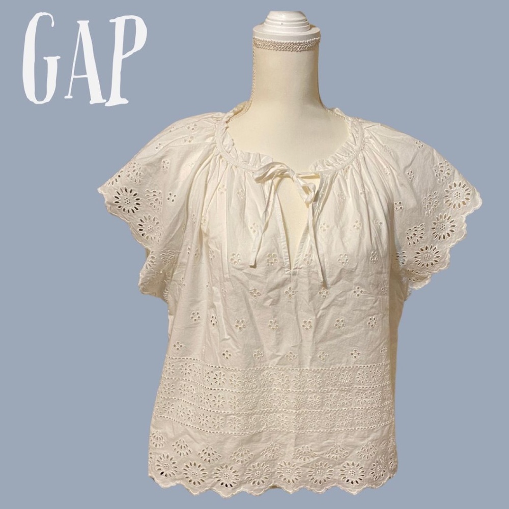 NWT GAP Eyelet Flutter Cotton Blouse